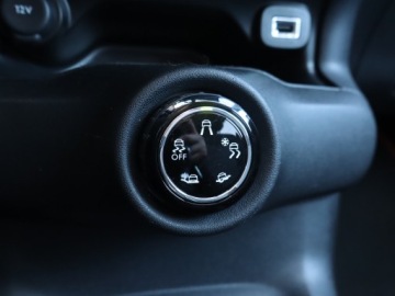 Citroen C4 Cactus Crossover 1.2 PureTech 110KM 2016 Citroen C4 Cactus 1.2 PureTech, Salon Polska, zdjęcie 16