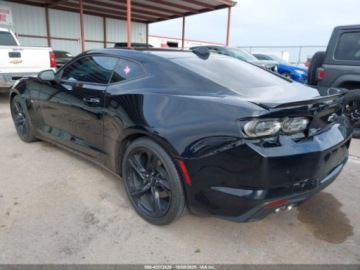 Chevrolet Camaro VI Coupe 3.6 335KM 2023 Chevrolet Camaro 3LT 2023 3.6l 3.6 Benzyna 335KM, zdjęcie 3