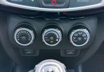 Mitsubishi ASX I SUV Facelifting 2016 1.6 117KM 2018 Mitsubishi ASX 1.6 117KM Kamera CLIMATRONIC Bezwypadkowy Serwis Dla wymaga, zdjęcie 17