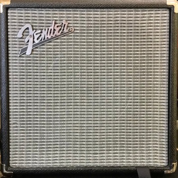 Комбо Fender Rumble 15 V3 для бас-гитары мощностью 15 Вт