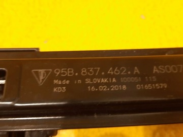 PORSCHE MACAN 295B ZVEDÁK OKNO PŘEDNÍ PRAVÝ 95B837462A