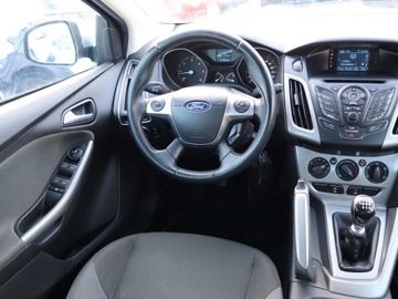 Ford Focus III Hatchback 5d 1.6 Duratorq TDCi DPF 95KM 2012 Ford Focus 1.6 TDCi, Klima, zdjęcie 6