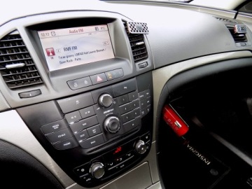 Opel Insignia I Sports Tourer 2.0 CDTI ECOTEC 130KM 2011 OPEL INSIGNIA 2,0 CDTI 130 KM BEZWYPADKOWY, zdjęcie 8