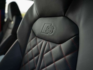 Audi Q8 2025 AUDI Q8 TFSI e quattro Suv 3.0 (490KM) 2025, zdjęcie 5