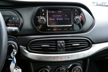 Fiat Tipo II Sedan 1.6 MultiJet 120KM 2016 Fiat Tipo 1,6 JTD 120Km Sedan Klimatronik Navi, zdjęcie 34