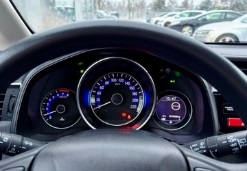 Honda Jazz IV Mikrovan 1.3 i-VTEC 102KM 2016 Honda Jazz podgrzewane fotele BEZWYPADKOWY czujniki RADAR 1.3 Benzyna 102KM, zdjęcie 19