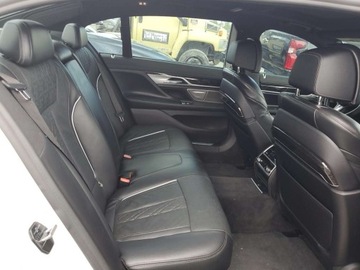 BMW Seria 7 G11-G12 2020 BMW Seria 7 740xi 2020 3.0l 3.0 Benzyna 335KM, zdjęcie 10