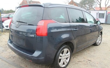 Peugeot 5008 I Minivan Facelifting 1.6 BlueHDi 120KM 2015 Peugeot 5008 1.6 Diesel 120KM, zdjęcie 5