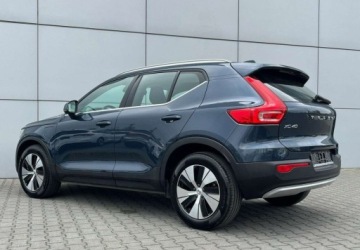 Volvo XC40 Crossover Plug-In 1.5 T5 Plug-in Hybrid 262KM 2021 Volvo XC 40 Plug-In T5 Navi Virtual Parktronic Tempomat Piekny kolor, zdjęcie 9