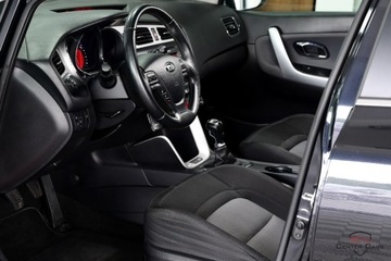 Kia Ceed II Kombi 1.6 GDI 135KM 2014 Kia Ceed 1.6 GDI Led Climatronic Podgrz.Fot.Kier.Drive Mode Temp.PDC Gwara, zdjęcie 5