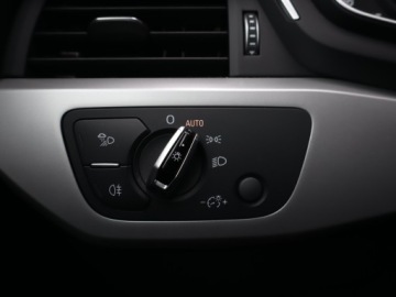 Audi A4 B9 Limousine 1.4 TFSI 150KM 2017 Audi A4 1.4 TFSI, Salon Polska, Serwis ASO, Navi, zdjęcie 17