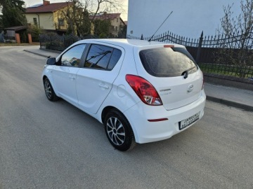 Hyundai i20 I Hatchback 5d Facelifting 1.2 DOHC 85KM 2012 Hyundai i20 Opłacony Zdrowy Zadbany z, zdjęcie 5