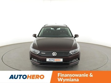 Volkswagen Passat B8 Variant 2.0 TDI BlueMotion SCR 190KM 2017 Volkswagen Passat 4x4 DSG panorama navi klima auto, zdjęcie 10