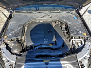 Mercedes Klasa C W205 2020 Mercedes-Benz Klasa C 300 2020 2.0 Benzyna 255KM, zdjęcie 6