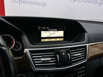 Mercedes Klasa E W212 Kombi 200 CDI BlueEFFICIENCY 136KM 2011 MERCEDES-BENZ E Klasa 200 Combi 2.1 136KM 2011, zdjęcie 18