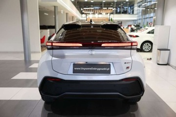 Toyota C-HR II SUV 2.0 Hybrid Dynamic Force 197KM 2024 Toyota C-HR 2.0 Hybrid Dynamic Force GR Sport 2.0 Hybryda 197KM, zdjęcie 3