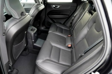 Volvo XC60 II Crossover Plug-In Facelifting 2.0 T8 455KM 2023 Volvo XC 60 INSCRIPTION panorama ful led, zdjęcie 22