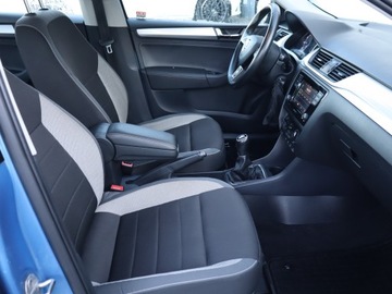 Skoda Rapid II Liftback Facelifting 1.0 TSI 95KM 2019 Skoda Rapid 1.0 TSI, Salon Polska, Serwis ASO, zdjęcie 8