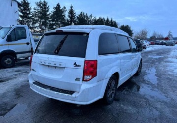 Dodge Caravan V Grand Caravan Facelifting 3.6 VVT 283KM 2017 Dodge Grand Caravan 2017 Dodge Grand Caravan - W POLCE, po akcyzie 3.6, zdjęcie 3