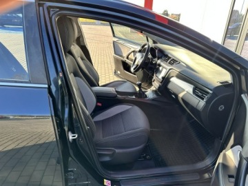 Toyota Avensis III Wagon Facelifting 2015 2.0 D-4D 143KM 2017 Toyota Avensis Salon Polska Nawigacja GWARANCJA !, zdjęcie 13