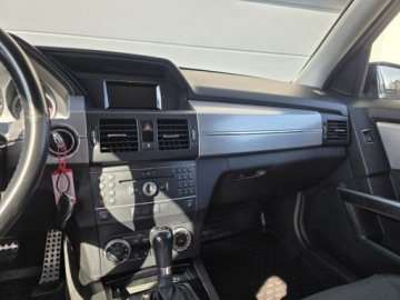 Mercedes GLK Off-roader 2.1 220 CDI BlueEFFICIENCY 170KM 2010 Mercedes GLK 220 niski przebieg / ładny stan, zdjęcie 7