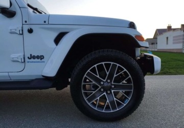Jeep Wrangler IV Sahara Plug-In Seria 6 2.0 4xe 381KM 2023 Jeep Wrangler Jeep Wrangler 2.0 Hybryda Plug-in 380KM, zdjęcie 38
