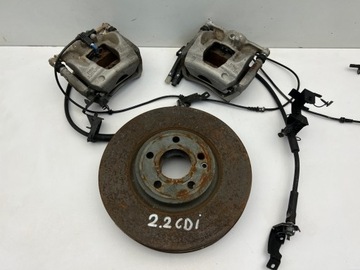 MERCEDES W176 W117 INFINITI Q30 ZACISK HAMULCOWY PRZEDNI TARCZE KOMPLET