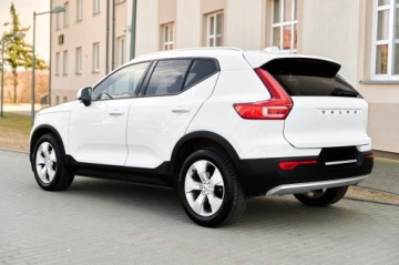 Volvo XC40 2022 PANORAMA __KAMERA__KEYLESS GO __GRZANE FOTELE I KIEROWNICA, zdjęcie 8