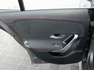 Mercedes CLA C118/X118 Coupe Facelifting 1.3 200 163KM 2023 Mercedes CLA 200 DW5VS46#200 AMG Line 7G-DCT, zdjęcie 25