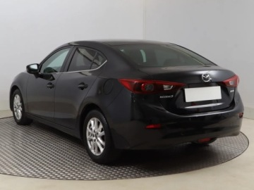 Mazda 3 III Sedan 2.0 SKYACTIV-G 120KM 2015 Mazda 3 2.0 Skyactiv-G, Salon Polska, Navi, Xenon, zdjęcie 3