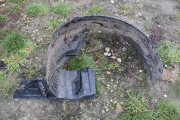 PODBĚH LEVÝ PŘEDNÍ MITSUBISHI COLT 09-