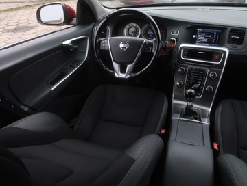 Volvo S60 II Sedan 2.4 D5 215KM 2013 Volvo S60 D5, Salon Polska, Serwis ASO, 211 KM, zdjęcie 6