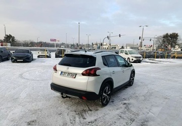 Peugeot 2008 I SUV Facelifting 1.2 PureTech 110KM 2019 Peugeot 2008 Pierwszy wlasciicel. Salon Polska 1.2 Benzyna 110KM, zdjęcie 2