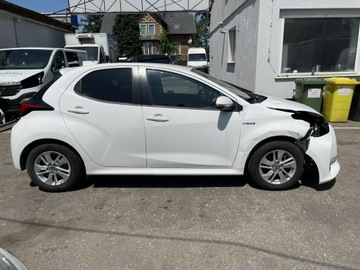 Toyota Yaris IV 2020 Toyota Yaris Hybrid 1.5 Active Salon PL 2021 FV 23, zdjęcie 10
