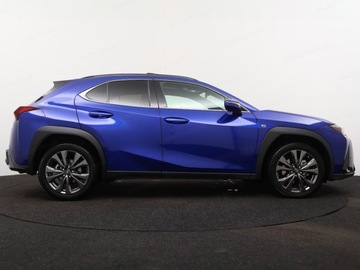 Lexus UX Crossover Facelifting 2.0 300h 199KM 2025 Od ręki - 300h F Sport Design 2.0 Hybrid Dynamic Force 199KM | 10 głośników, zdjęcie 2