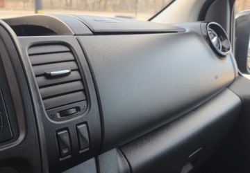 Renault Trafic III 2020 Renault Trafic AutomatSalon PLKameraL2H1Nawiewy na tyl145KMGwarancja, zdjęcie 16