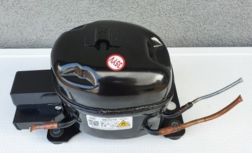 КОМПРЕССОР ХОЛОДИЛЬНИКА ПРИБЛ. QD35Y 52 Вт 3,3 см3 R600a