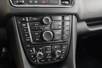 Opel Meriva II Mikrovan 1.4 Turbo ECOTEC 120KM 2012 Opel Meriva 1.4 120KM ,Wersja Opel Edition 150, zdjęcie 3