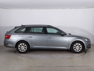 Skoda Superb III Kombi Facelifting 1.5 TSI 150KM 2020 Skoda Superb 1.5 TSI, Salon Polska, Automat, zdjęcie 5