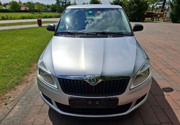 Skoda Fabia II Kombi Facelifting 1.6 TDI CR DPF 90KM 2011 Skoda Fabia Super stan klima 1.6 Diesel 90KM, zdjęcie 1