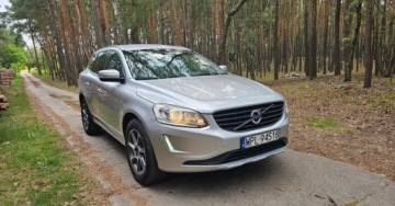 Volvo XC60 I SUV Facelifting 2.0 D3 DRIVE-E 150KM 2016 Volvo XC 60 2016R Stan bardzo dobry , wymieniony rozrzad , pelna dokumenta, zdjęcie 25