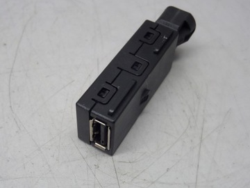 РАЗЪЕМ ВХОДА USB ПОРТ VW SEAT SKODA 5Q0035726N