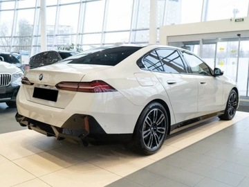 BMW Seria 5 G90-91 Touring 2.0 520d 197KM 2025 BMW Seria 5 520d Sport Sedan 2.0 (197KM) 2025, zdjęcie 2