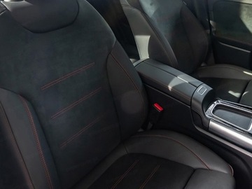 Mercedes GLA II Off-roader Facelifting 2.0 220 190KM 2025 MERCEDES-BENZ GLA 220 4-Matic AMG Line 2.0 (190KM) 2025, zdjęcie 12