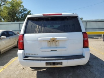 Chevrolet Suburban GMT900 2019 Chevrolet Suburban K1500 LS 2019 5.3 Benzyna 355KM, zdjęcie 2