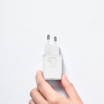 БЫСТРОЕ ЗАРЯДНОЕ УСТРОЙСТВО BASEUS SUPER SI 1C CUB 25 Вт PD 3A + КАБЕЛЬ USB C - C 1 М