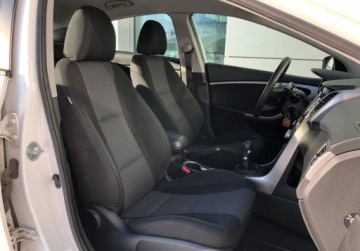 Hyundai i30 II Wagon Facelifting 1.4 MPI 100KM 2017 Hyundai i30 i30 1.4 100KM BlueDrive Base Vat Marza Tempomat, zdjęcie 18