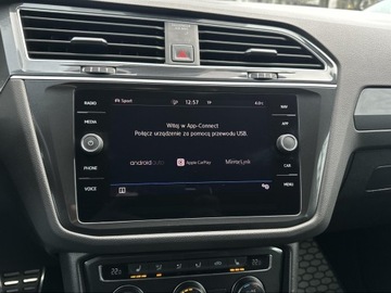 Volkswagen Tiguan II SUV 2.0 TSI BlueMotion Technology 220KM 2018 Volkswagen Tiguan 2.0 TSI 220KM R-line, ASO, Salon, zdjęcie 15
