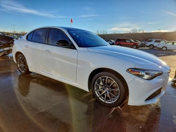 Alfa Romeo Giulia II Sedan 2.0 TBi 280KM 2018 Alfa Romeo Giulia Q4 2018 2.0 Benzyna 280KM, zdjęcie 4