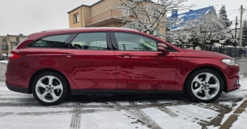 Ford Mondeo V Kombi 2.0 TDCi 150KM 2017 Ford Mondeo 150ps. Diesel Navigacja Klimatronic Dwustrefowy 2017 2.0 Diesel, zdjęcie 14